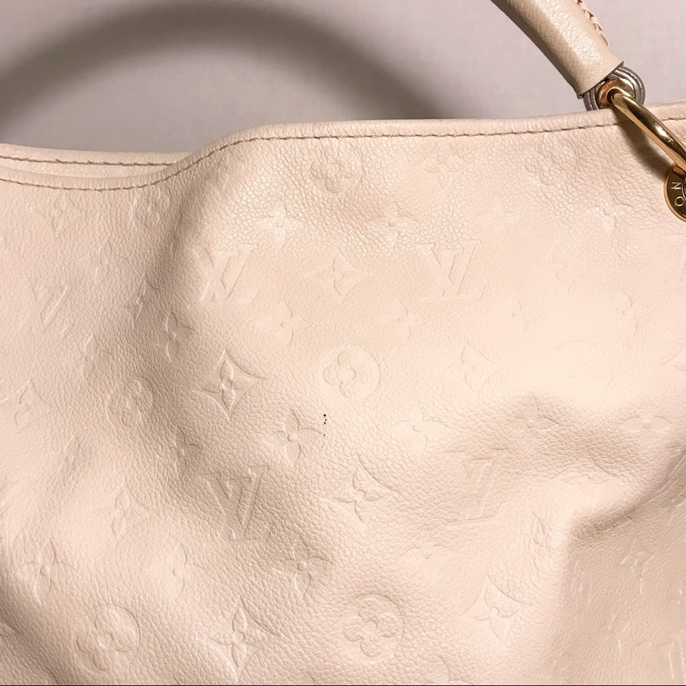 Authentic Louis Vuitton Artsy White Monogram Empreinte Leather Shoulder Bag - Picture 11 of 14